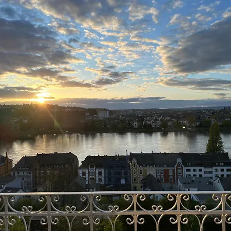Apartment -residenz Josephine- Atemberaubender Rheinblick Bis Zum Deutschen Eck *